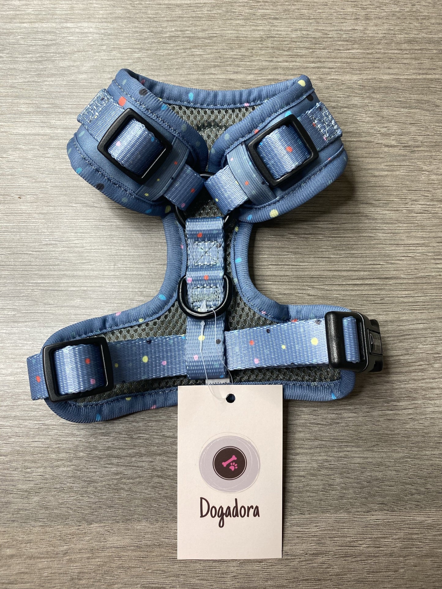 Dogadora pastel pop adjustable harness from the back - adjustable straps can be seen 